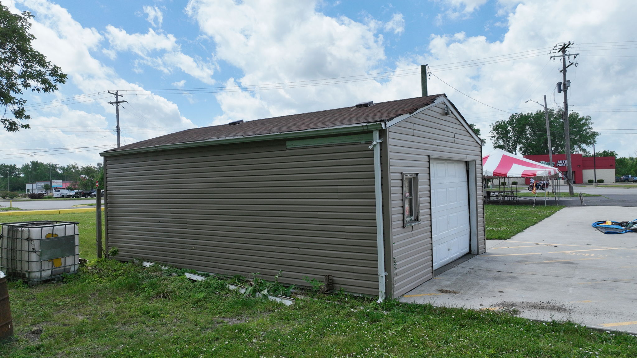  Photo 12