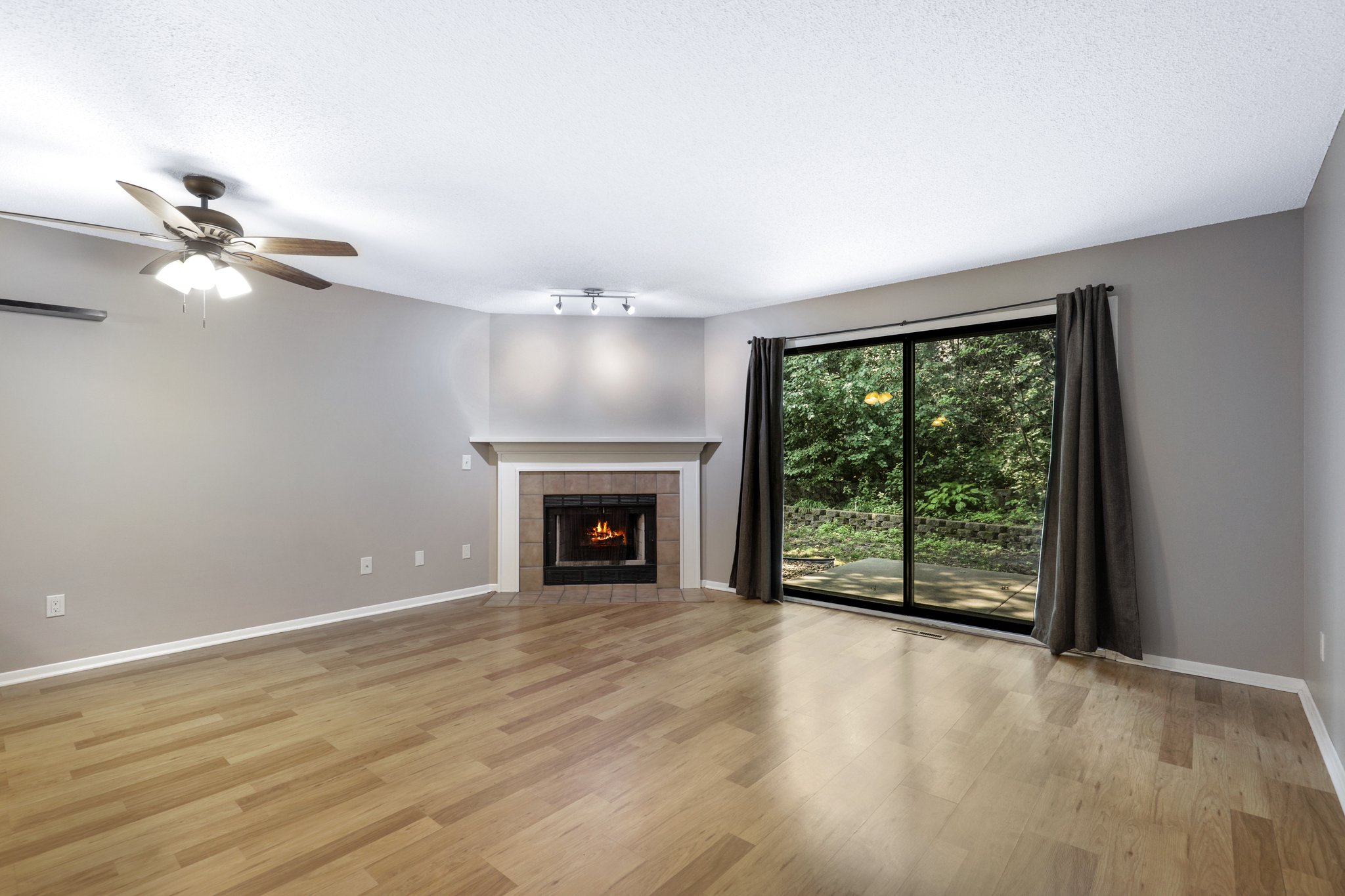 3623 St Francis Way, Eagan, MN 55123, USA Photo 16