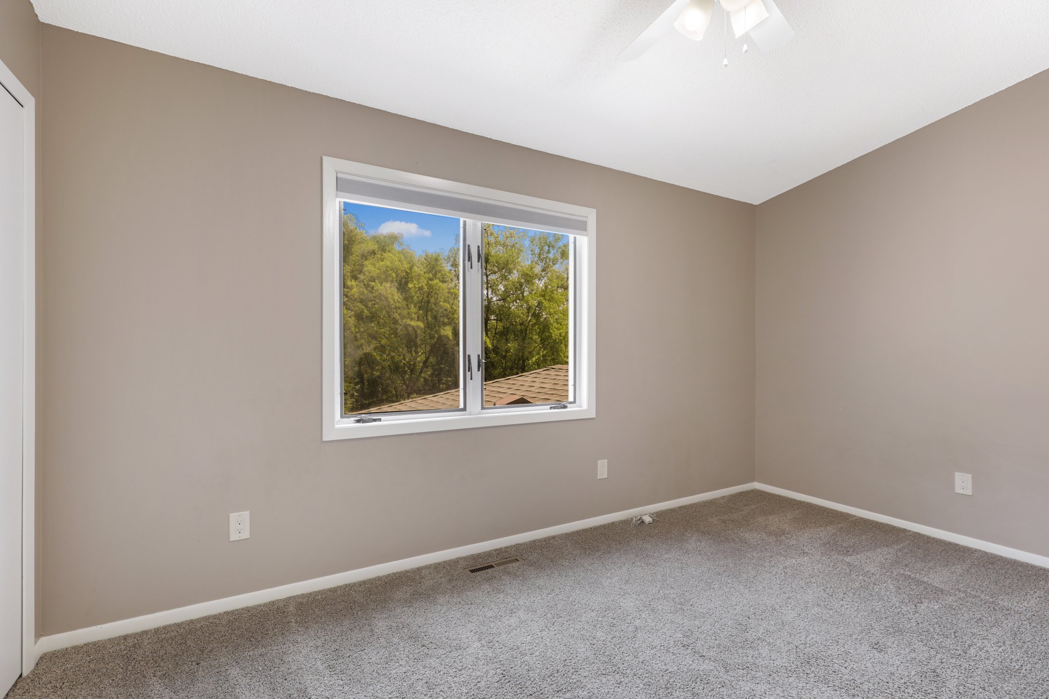 3623 St Francis Way, Eagan, MN 55123, USA Photo 27