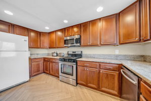 Maple Wood Cabinets