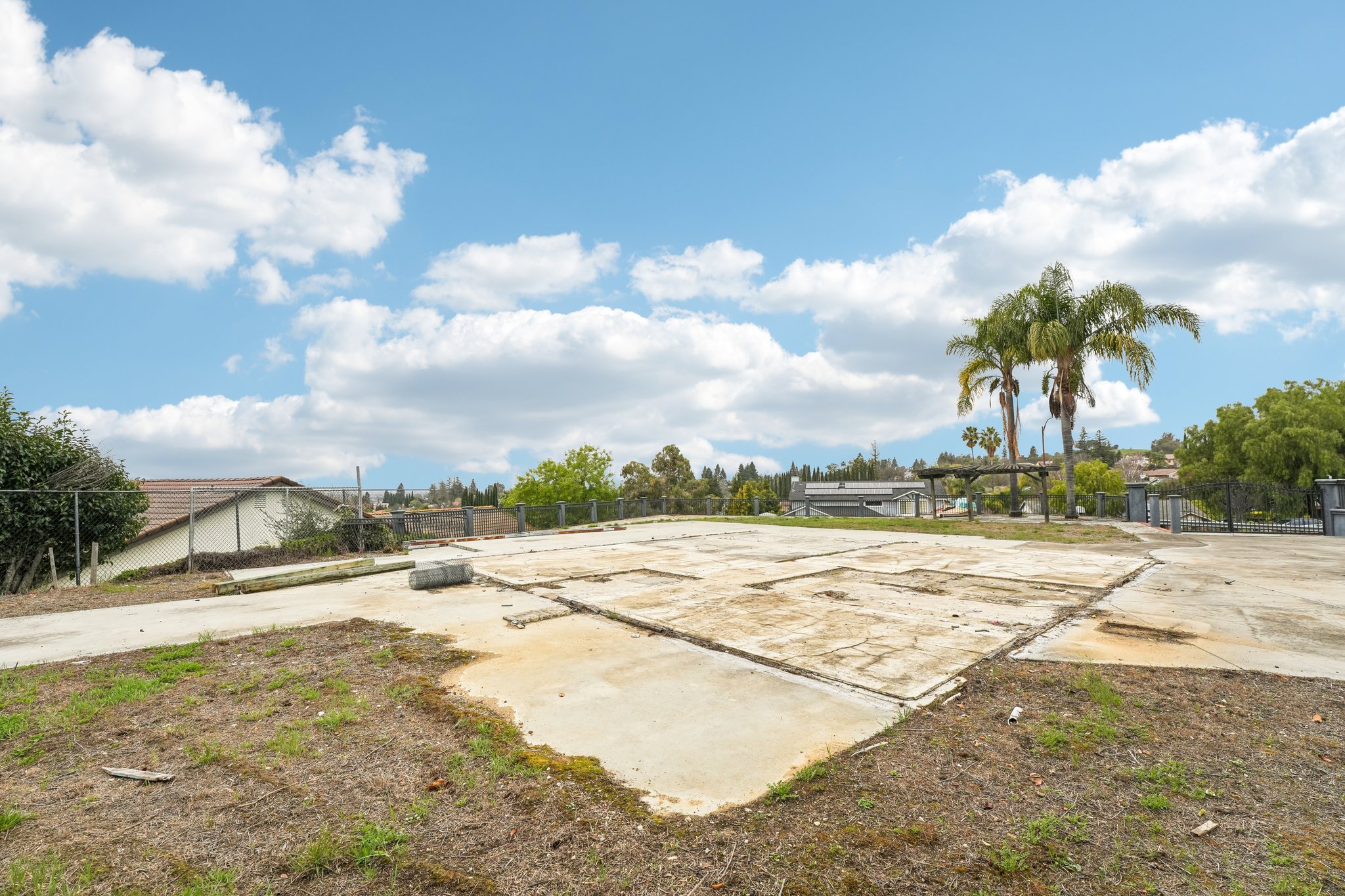 Westview Dr-S1402-011.jpg