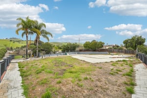 Westview Dr-S1402-013.jpg