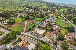 Westview Dr-S1402-023.jpg