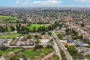 Westview Dr-S1402-025.jpg