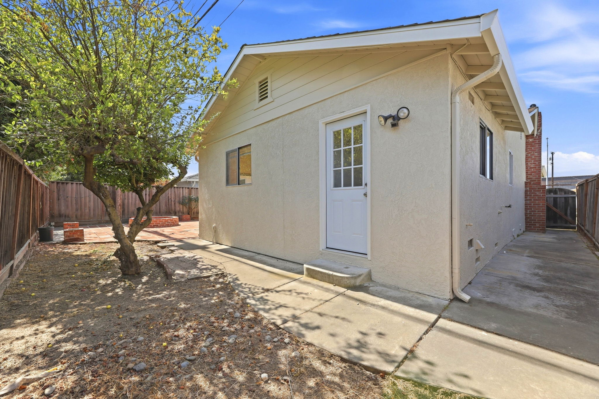 047_F8_36230 San Pedro Dr