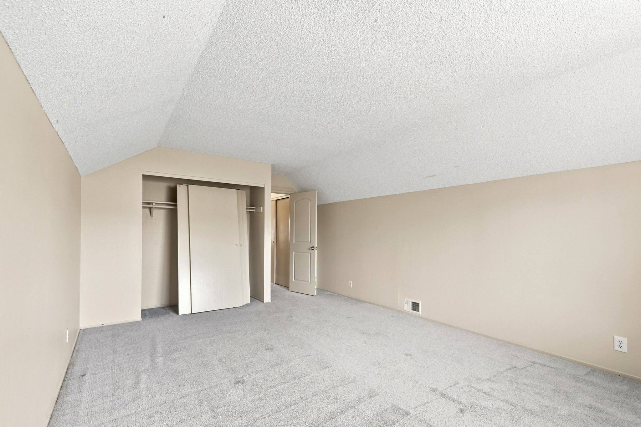 035_F8_3624 Bridal Pl Ct