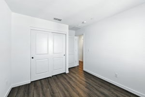 024_3624 E Commerce Way