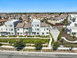 002_AERIALS_3624 E Commerce Way