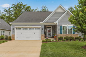 01-Exterior Front
