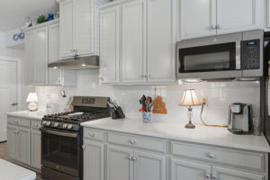 12-Kitchen
