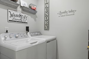 16-Laundry Room