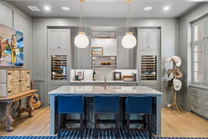 Bar, Lounge