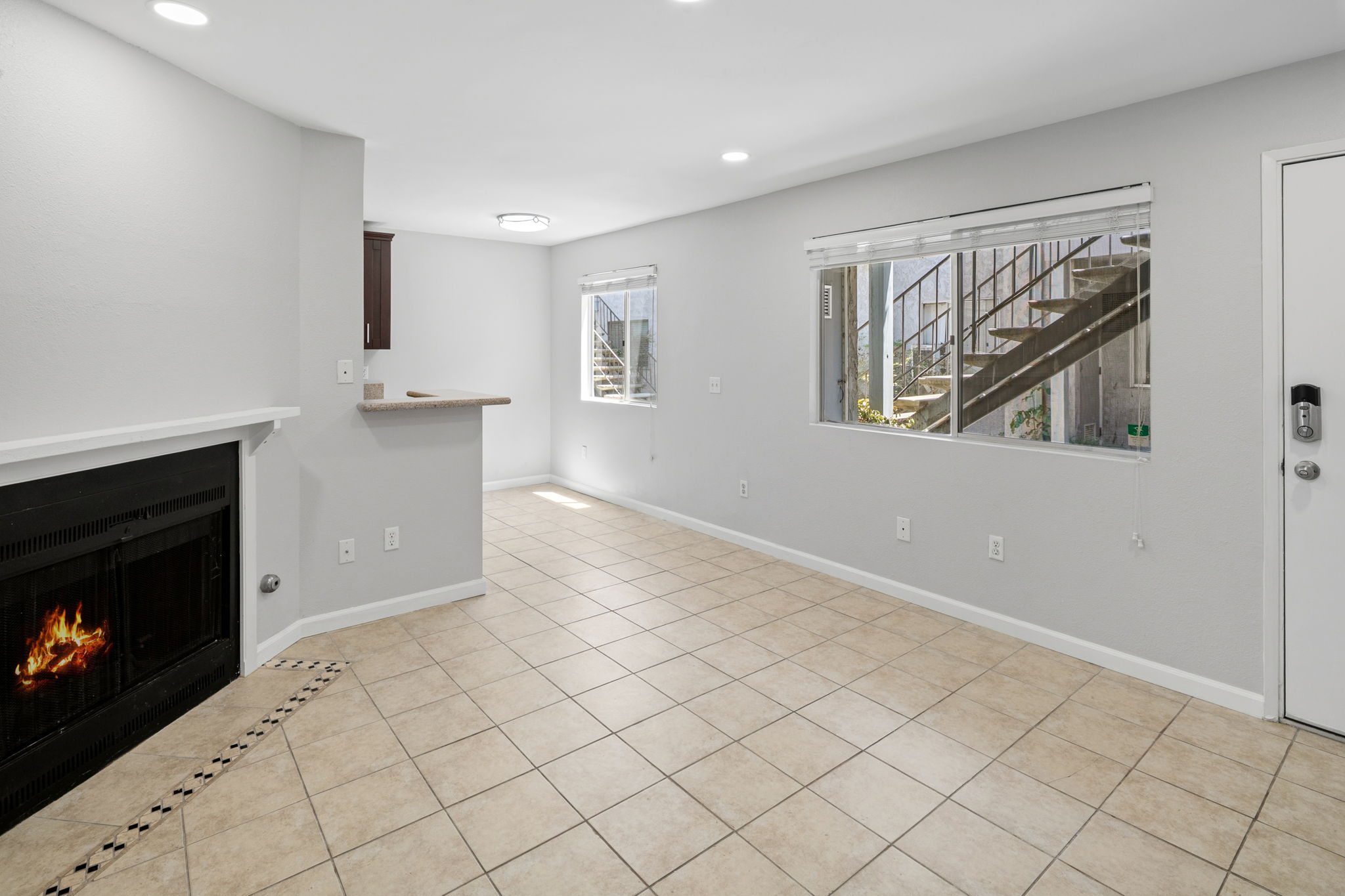 3625 43rd St-11