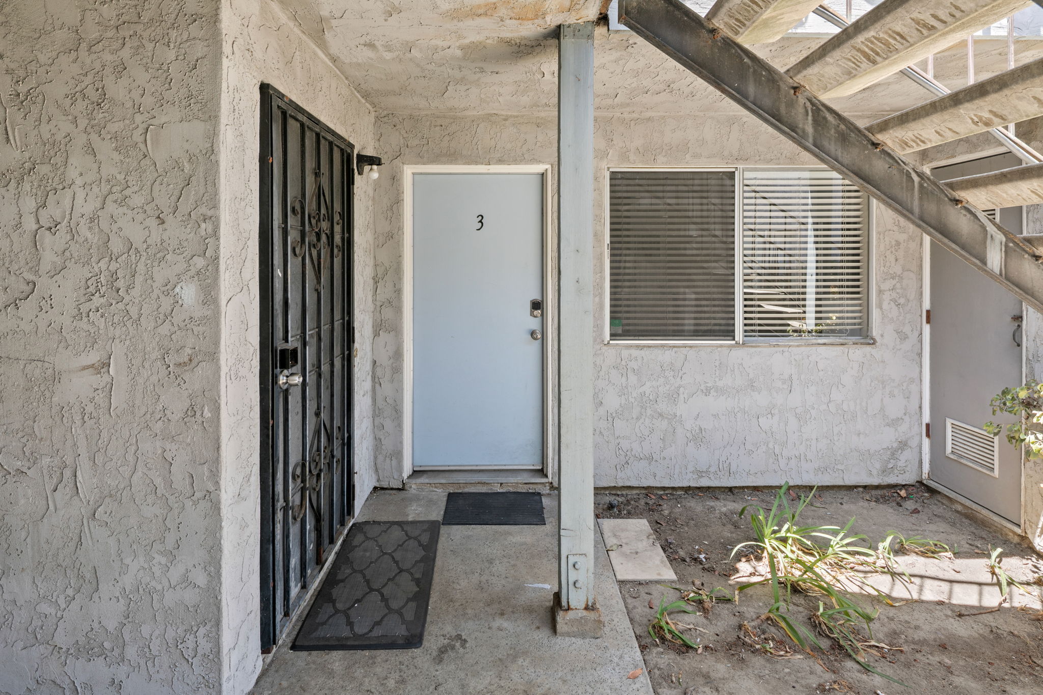 3625 43rd St-24