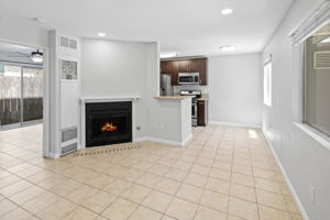 3625 43rd St-15