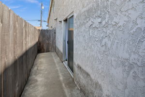 3625 43rd St-22