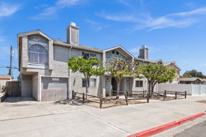 3625 43rd St-27