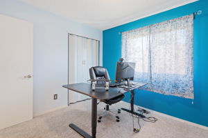 Bedroom/Office