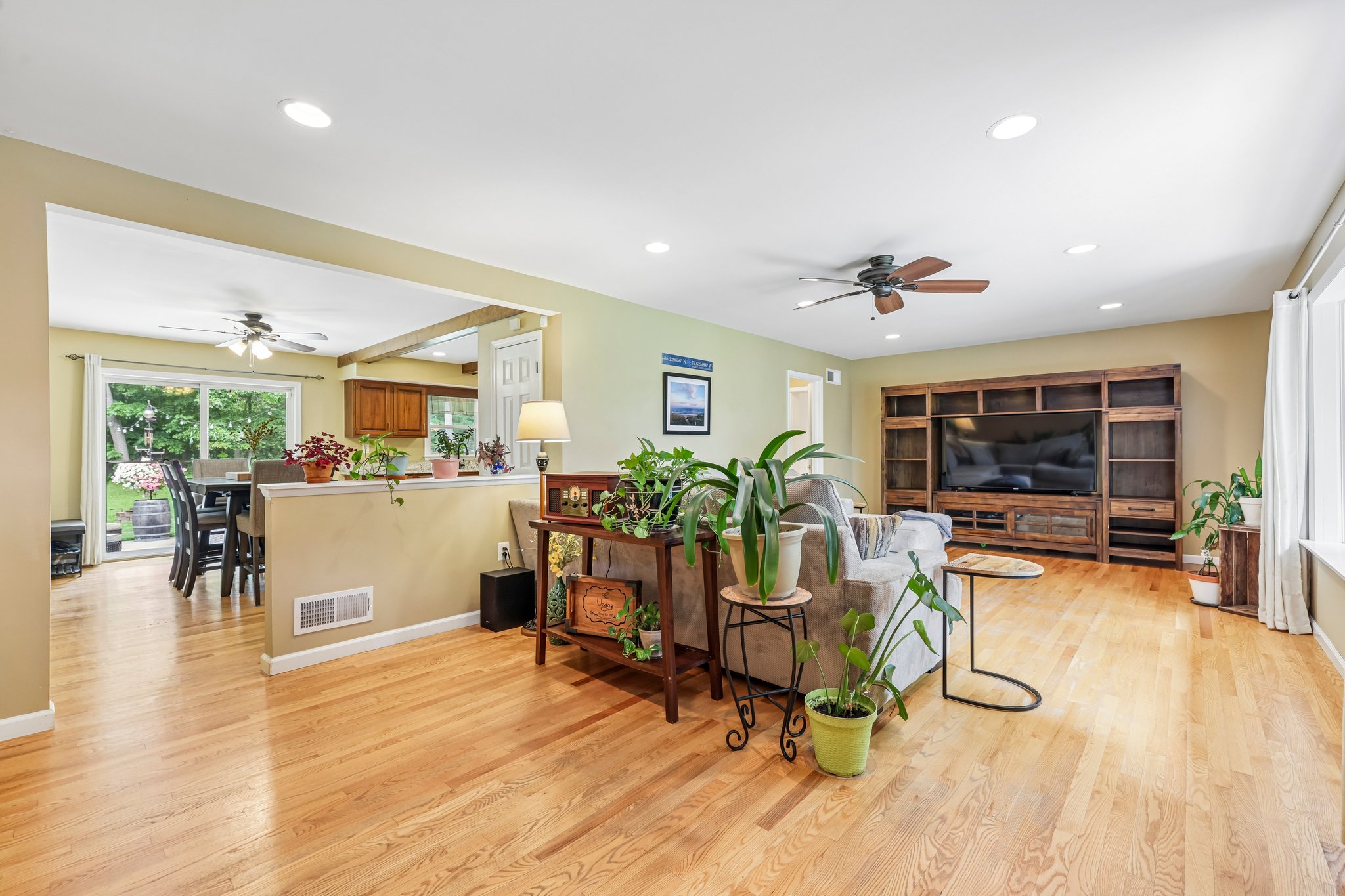 Hooper Rd-S1807-005.jpg