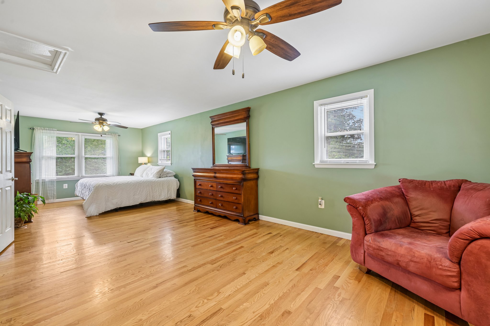 Hooper Rd-S1807-037.jpg