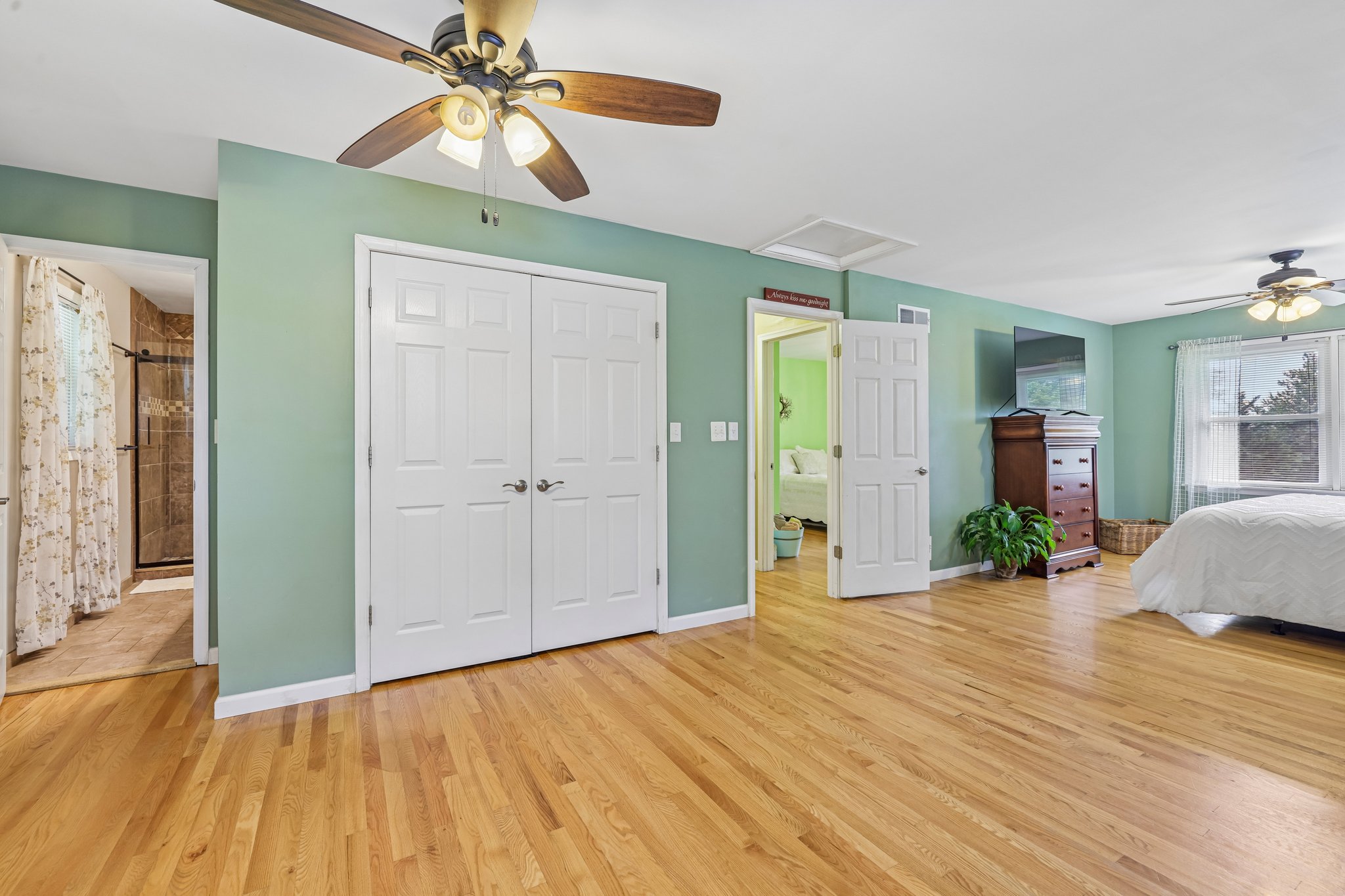Hooper Rd-S1807-038.jpg