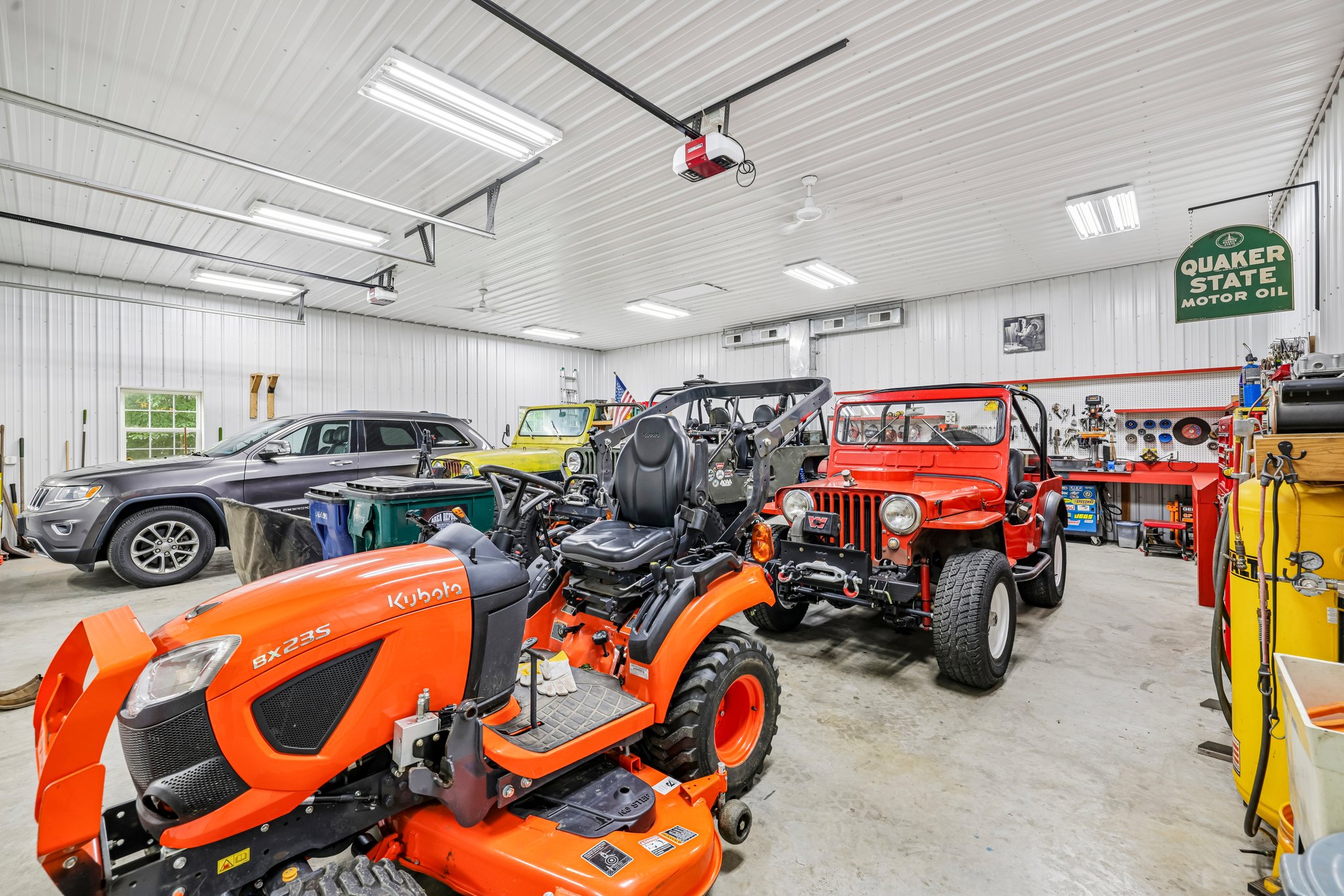 Hooper Rd-S1807-042.jpg