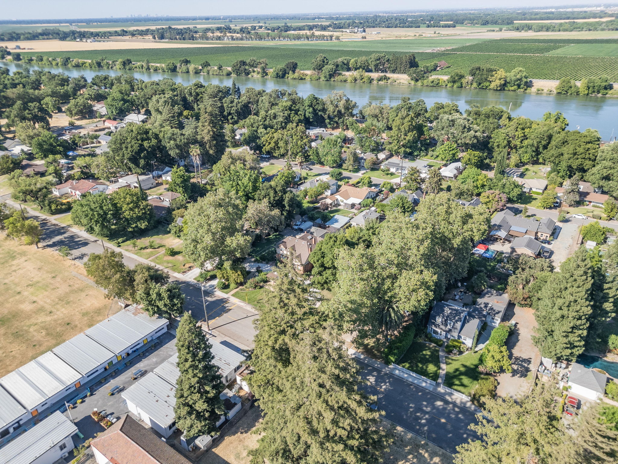 138_F8_Aerial_36253SchoolStreet_005