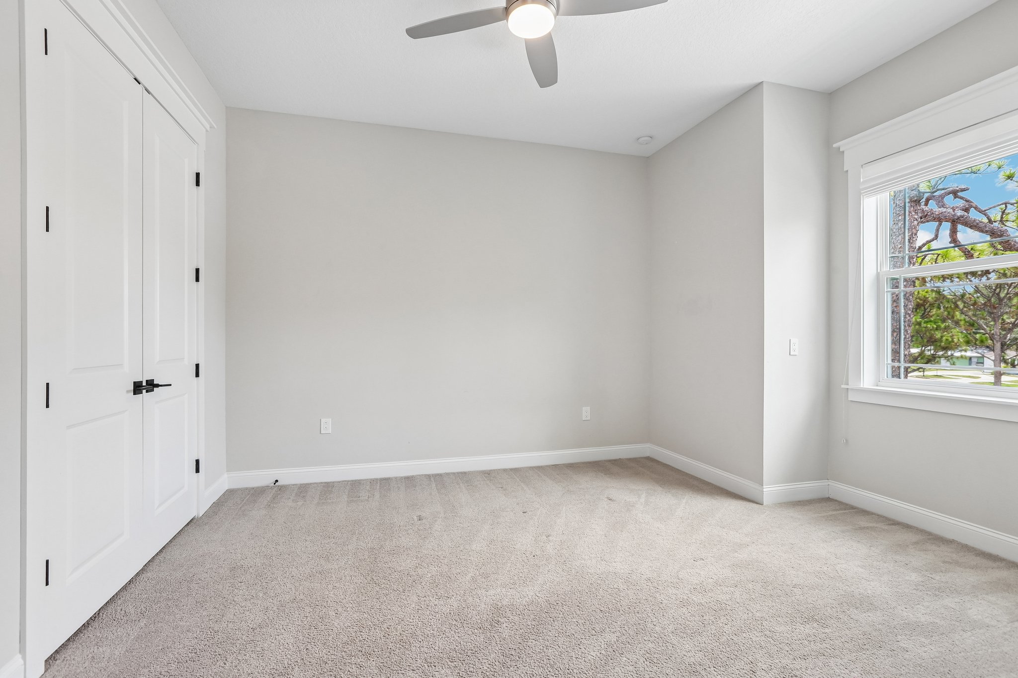 E Clark Cir-S0807-037.jpg