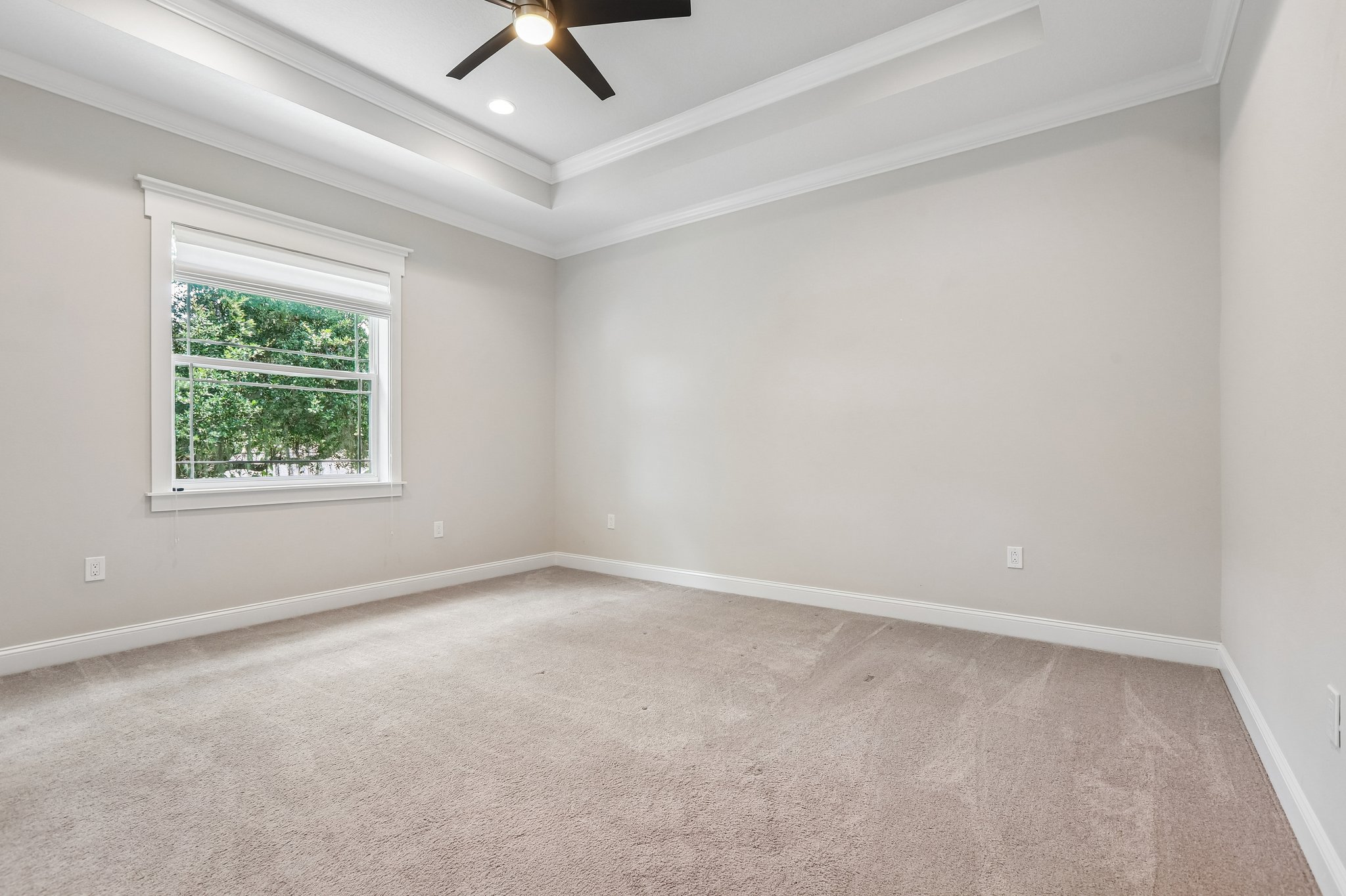 E Clark Cir-S0807-053.jpg