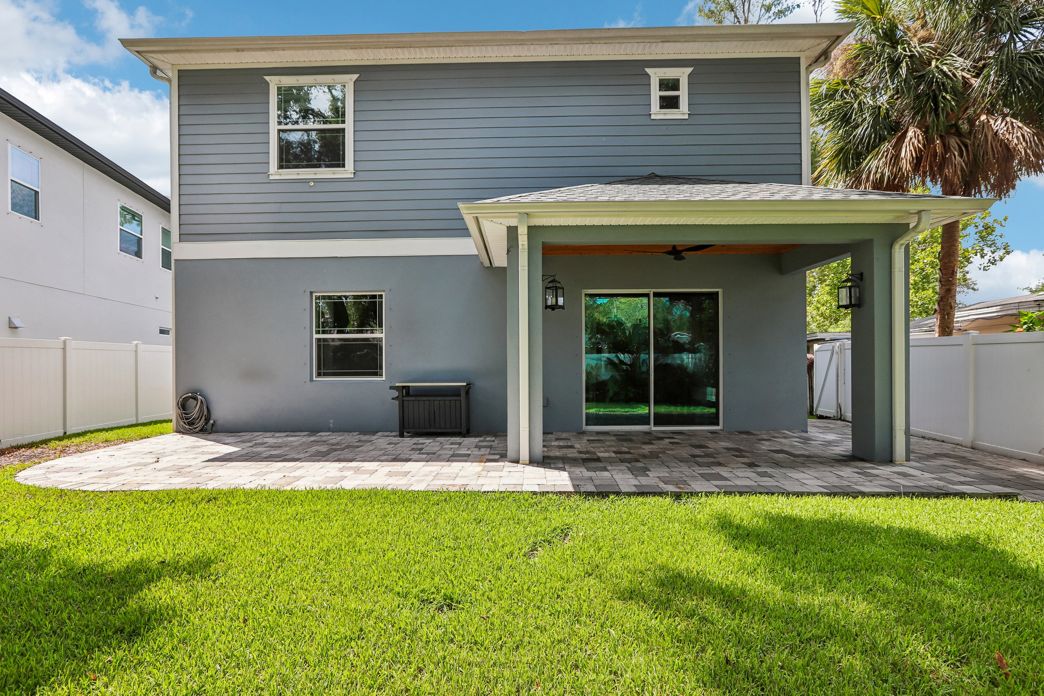 E Clark Cir-S0807-065.jpg