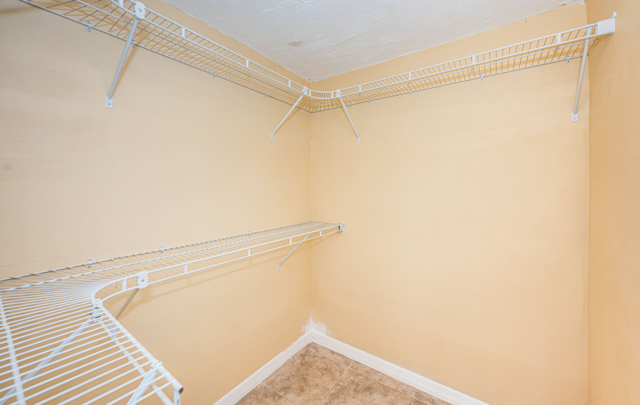 Master Bedroom Walk-in Closet