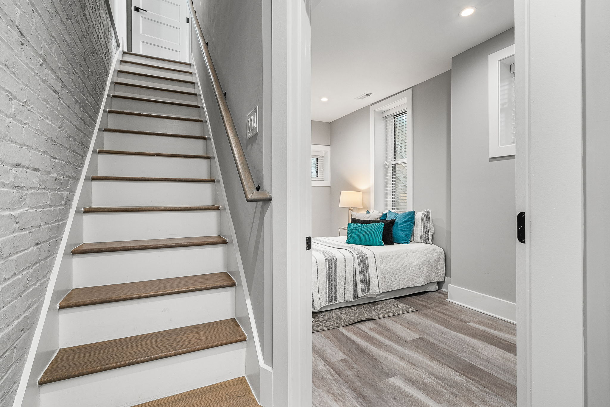  Photo 109