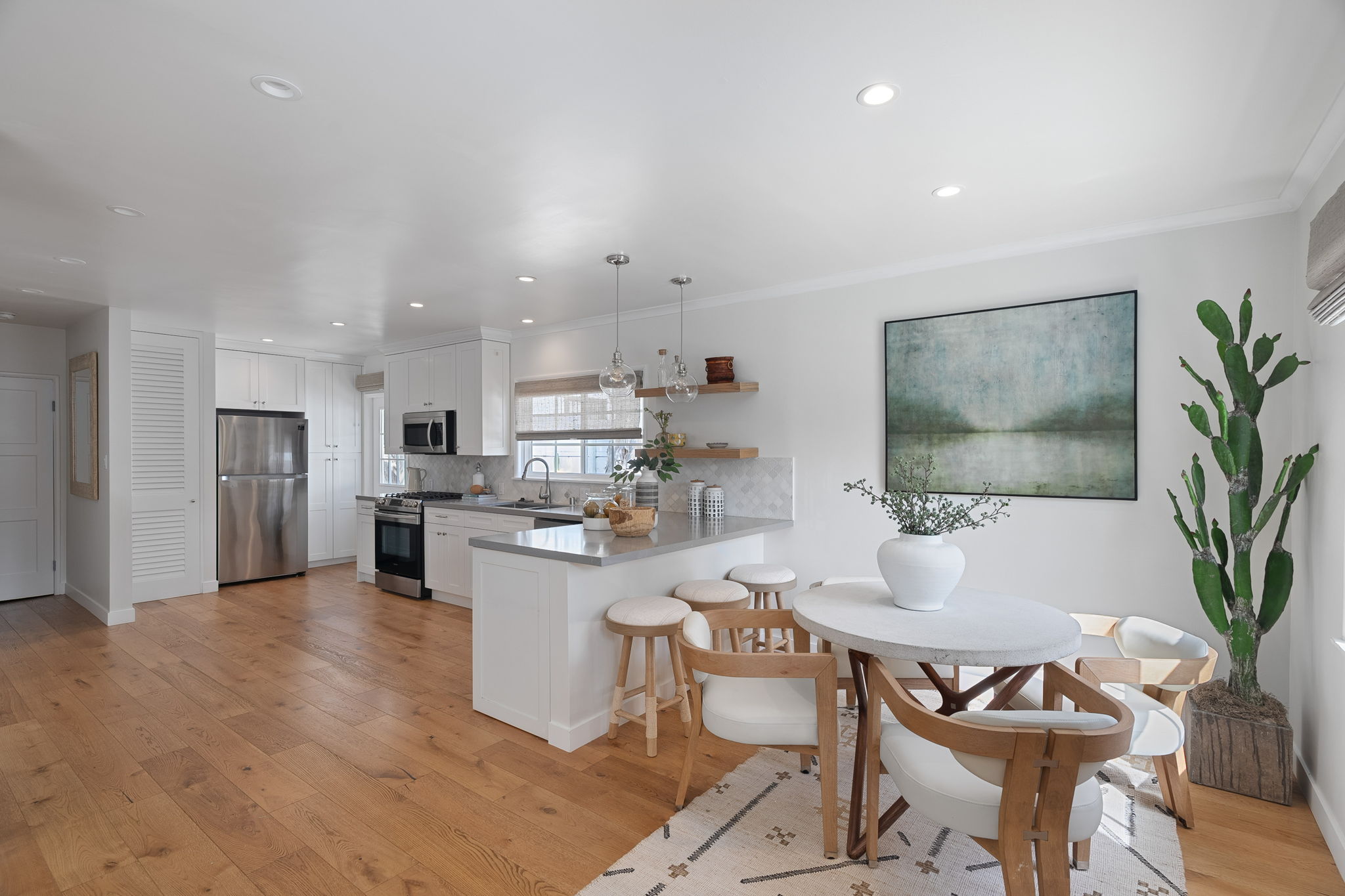 3627 Veteran Avenue-16