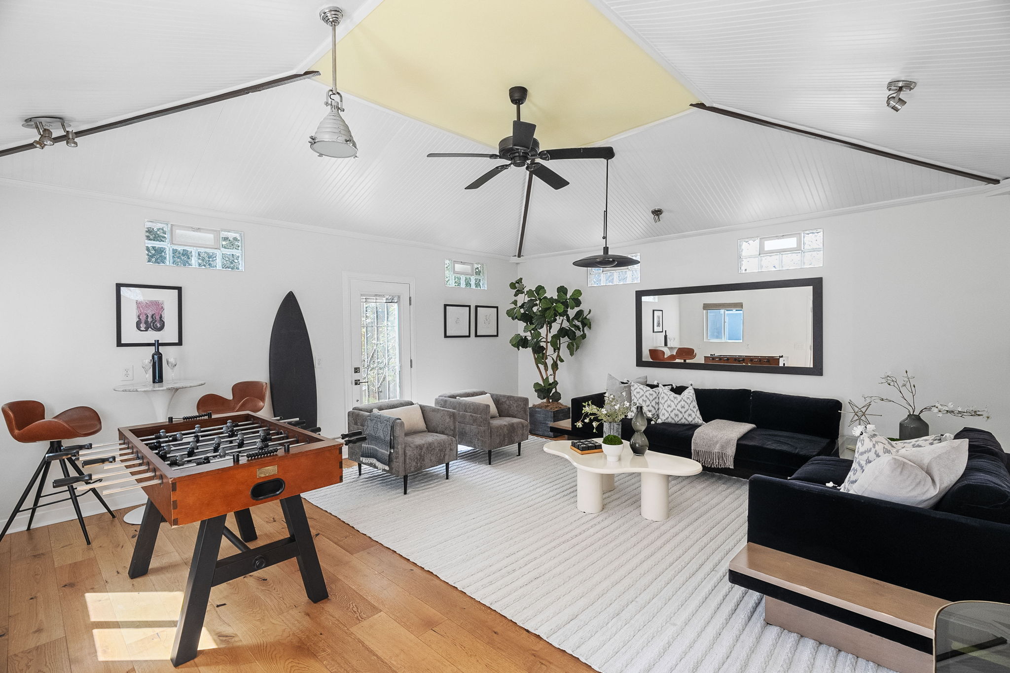 3627 Veteran Avenue-38