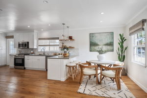 3627 Veteran Avenue-12