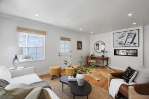 3627 Veteran Avenue-44