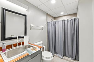  Photo 49