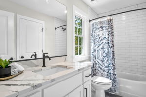 30-Jack and Jill Bath