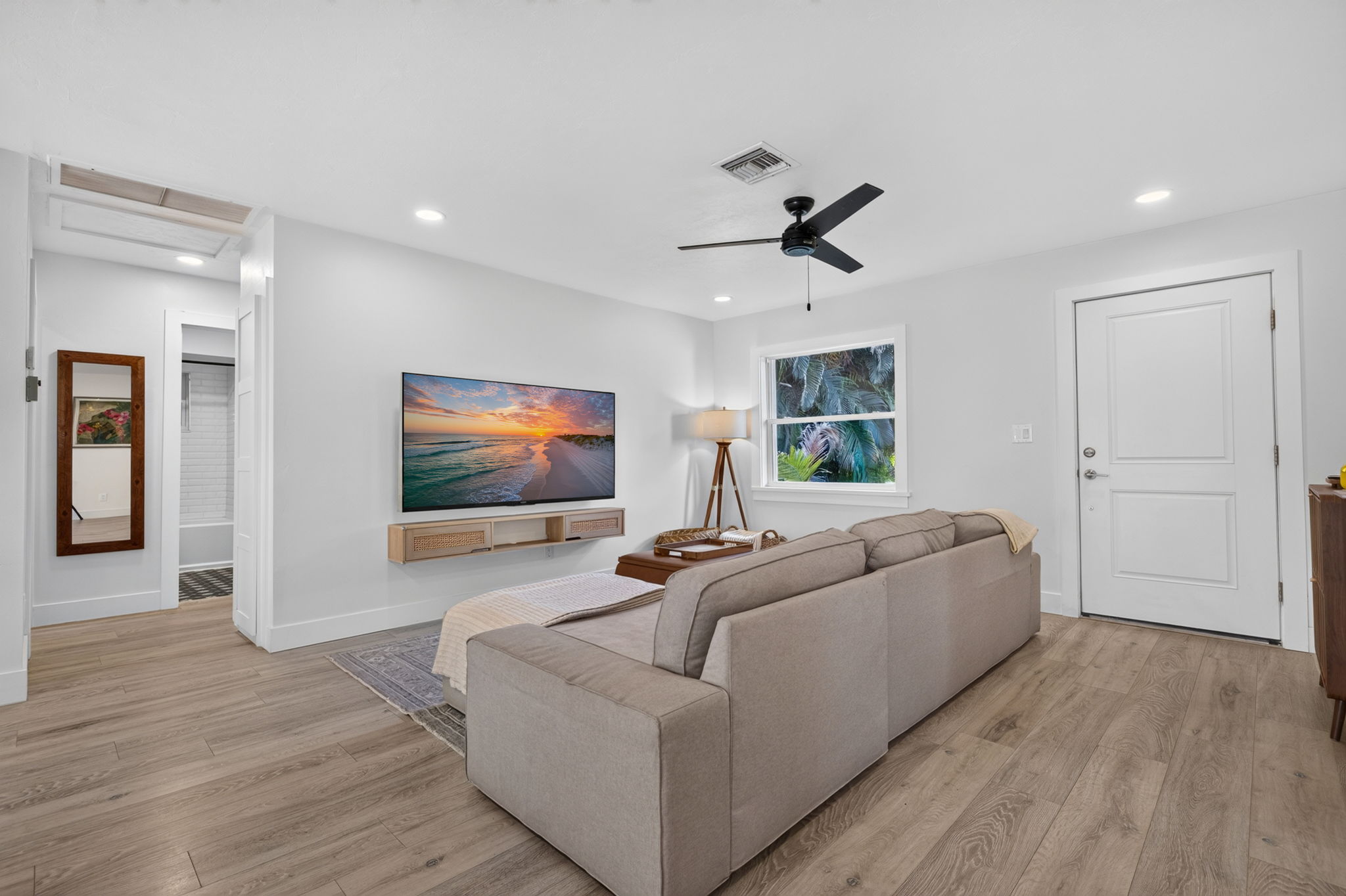 Living Room 1 of 3