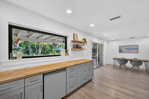 Kitchen 3 of 3