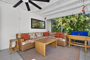 Lanai 3 of 3