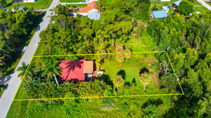 Aerial Side Exterior - lot line