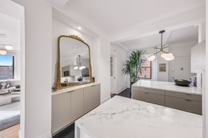 Open & Bright Kitchen