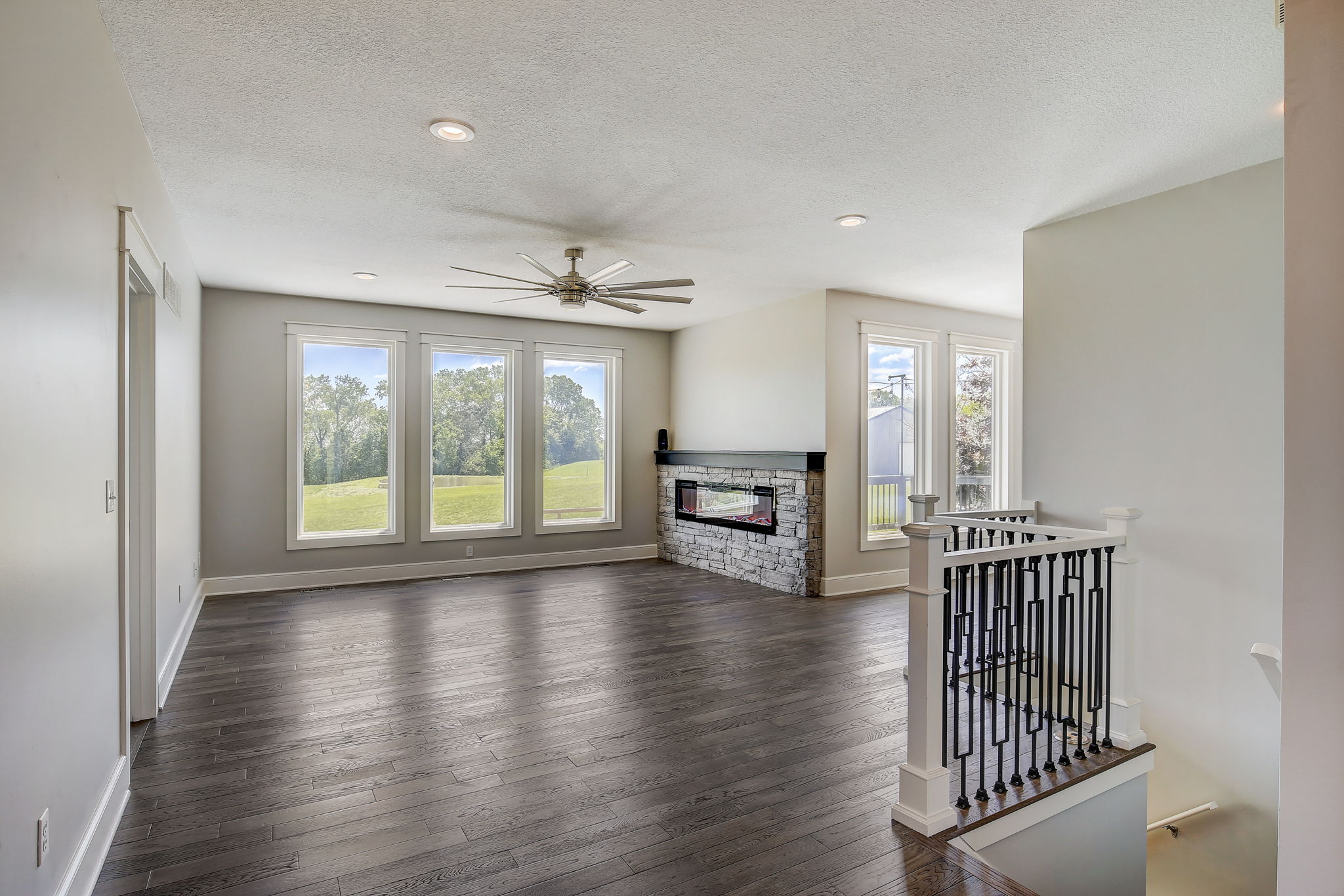 NW 1251st Rd-005