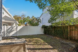 Sherry Dr-S3103-066.jpg