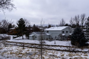  Photo 44