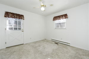  Photo 49