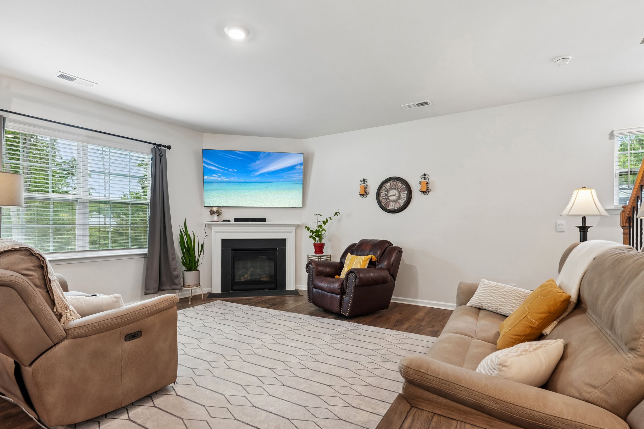 Azalea Ridge Dr-S1006-005.jpg