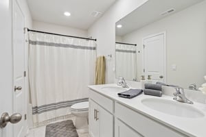 Azalea Ridge Dr-S1006-022.jpg