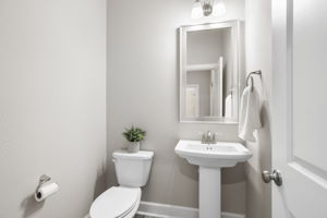  Photo 32